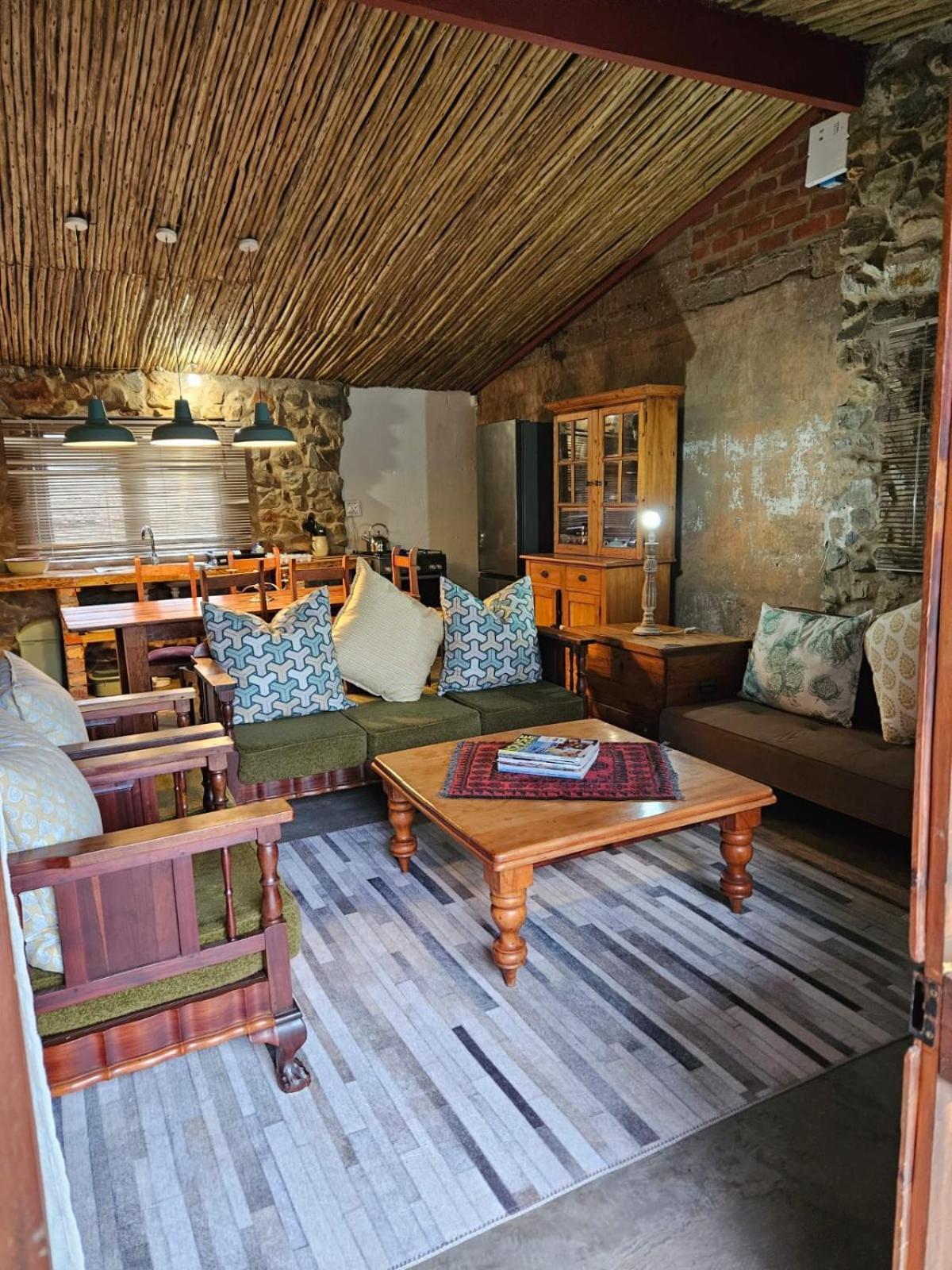 The Riverdeck Accommodation And Backpackers Книсна Екстер'єр фото