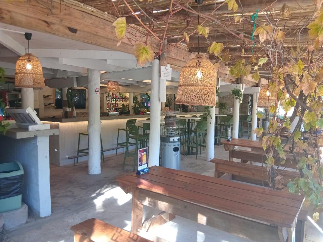 The Riverdeck Accommodation And Backpackers Книсна Екстер'єр фото
