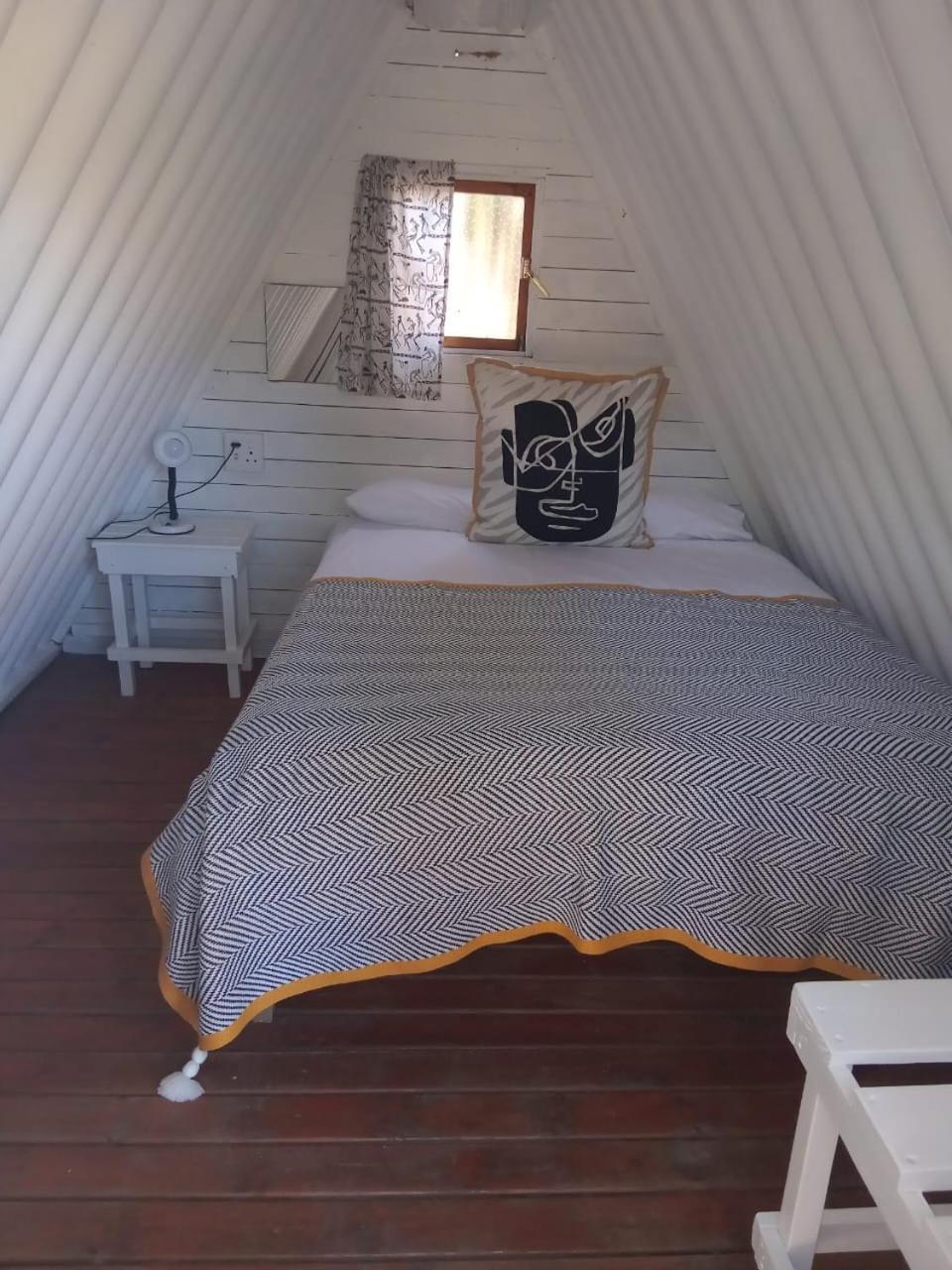 The Riverdeck Accommodation And Backpackers Книсна Екстер'єр фото