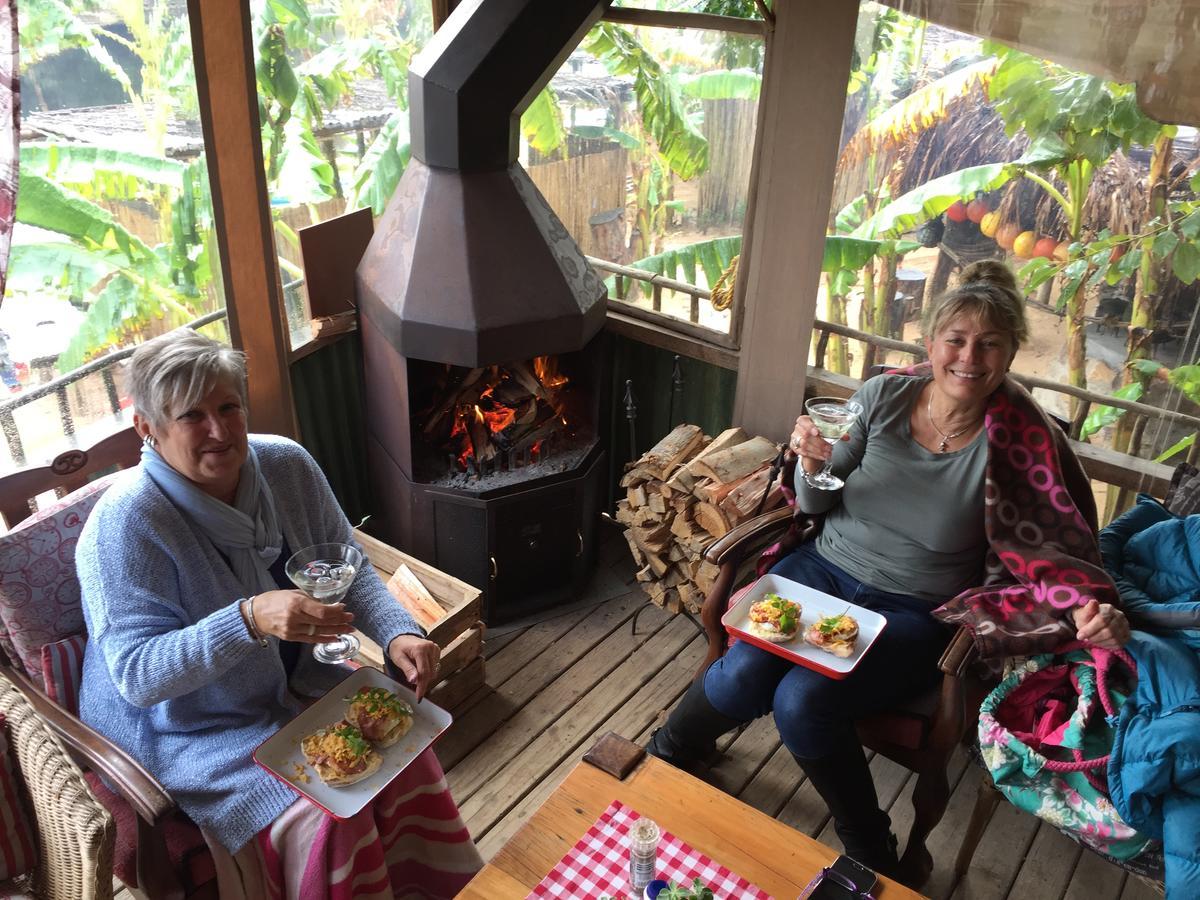 The Riverdeck Accommodation And Backpackers Книсна Екстер'єр фото